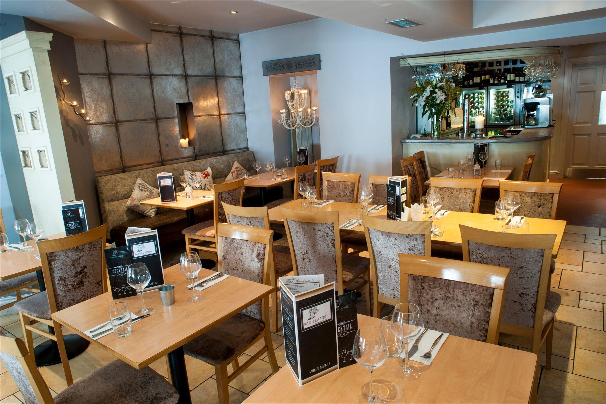 Headfort Arms Hotel Kells  Bagian luar foto
